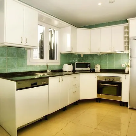 Lapa Villa Tias